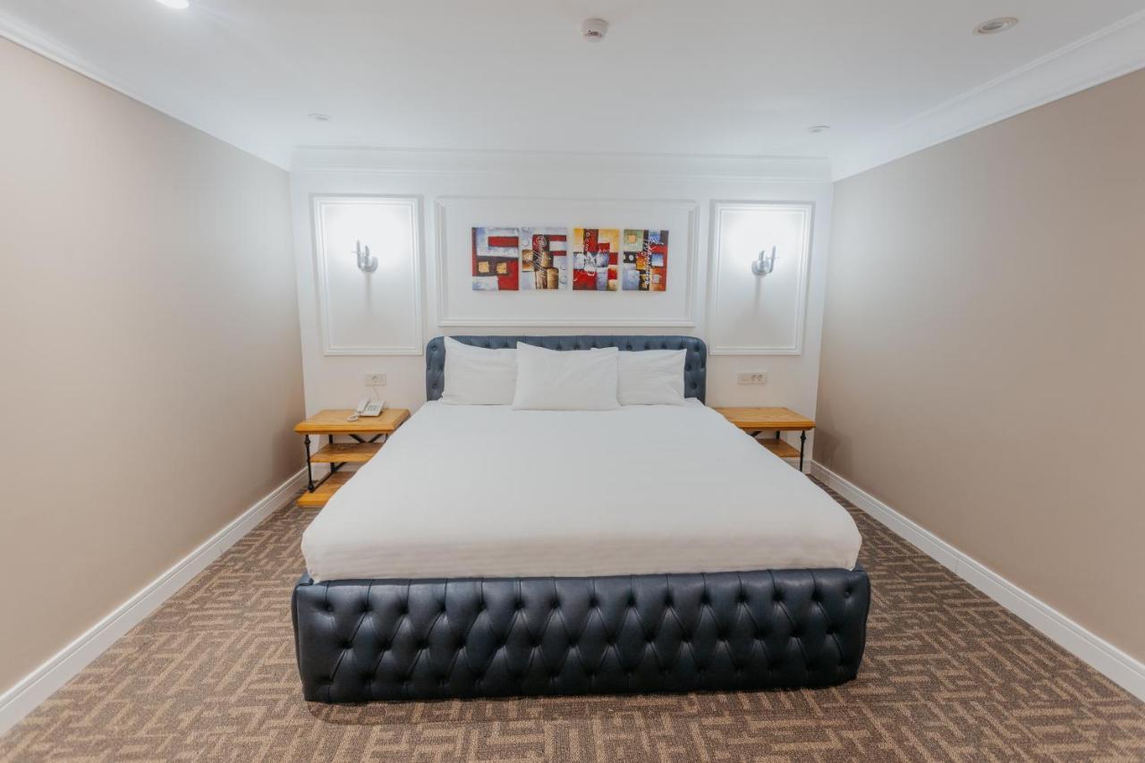 Callisto Hotel Баку Екстериор снимка