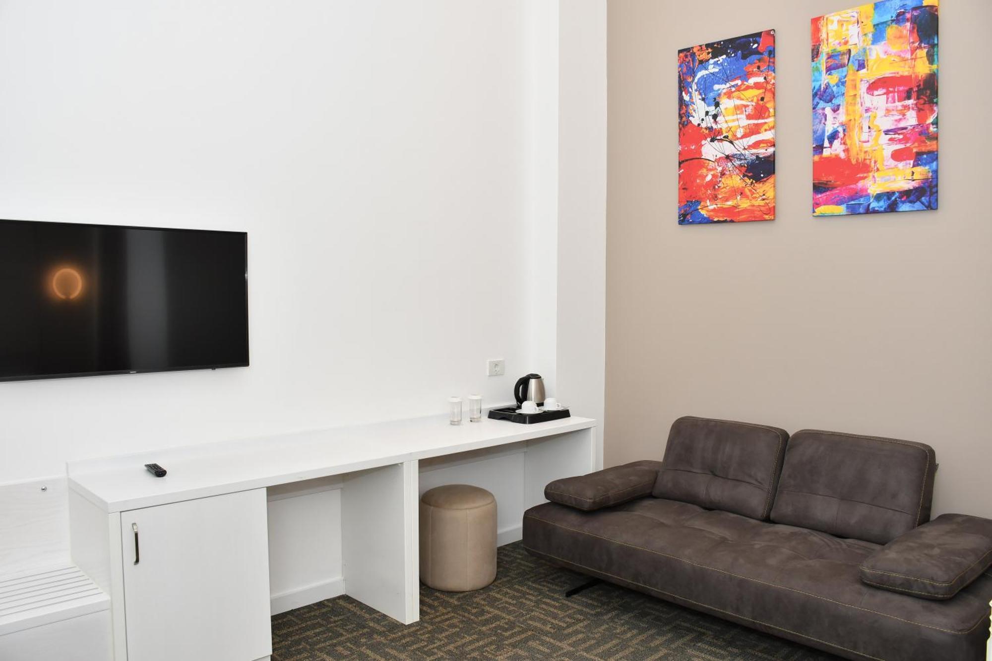 Callisto Hotel Баку Екстериор снимка